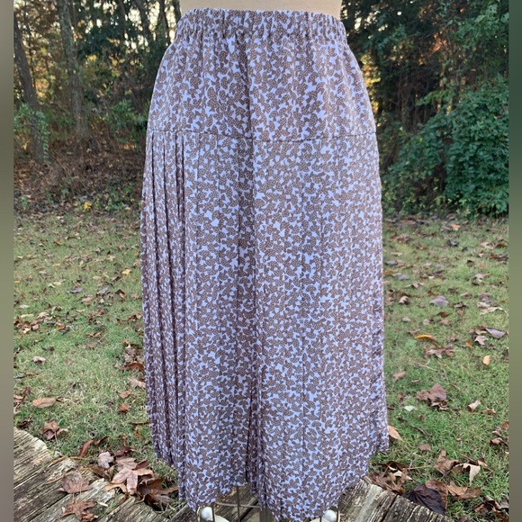 Vintage Pleated Mushroom Skirt - Picture 10 of 13